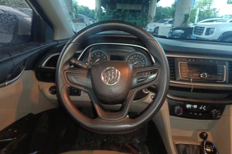Used Buick GT 2015 15N Manual Elite Edition Steering Wheel