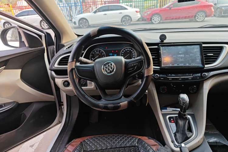 Used Buick GT 2015 15N Automatic Entry-Level Trim Steering Wheel