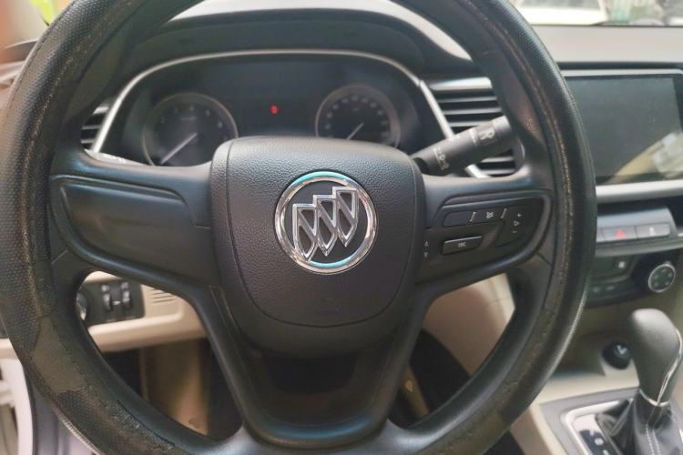 Used Buick GT 2015 15N Automatic Entry-Level Trim Steering Wheel