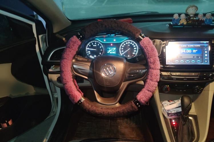 Used Buick GT 2015 15N Automatic Entry-Level Trim Steering Wheel