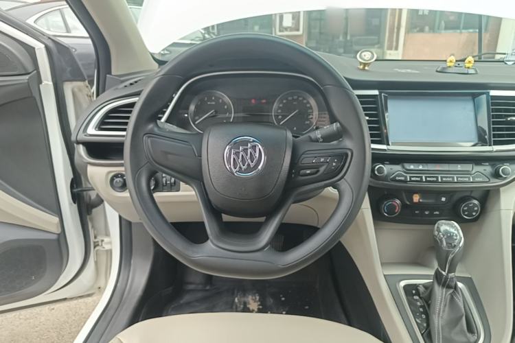 Used Buick GT 2015 15N Automatic Entry-Level Trim Steering Wheel