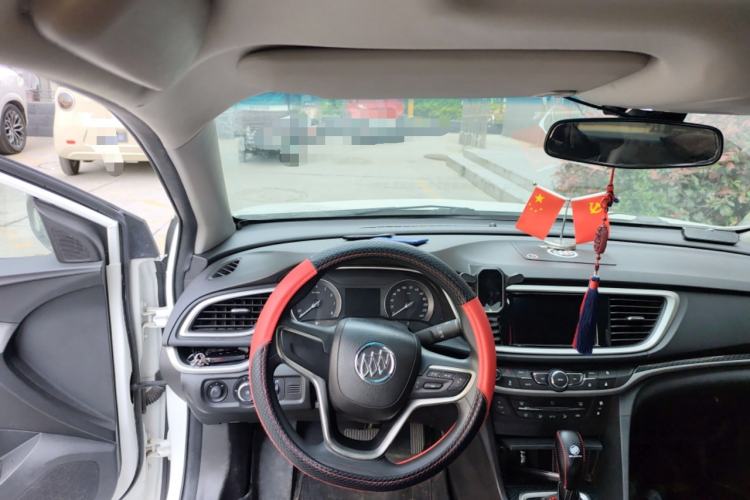 Used Buick GT 2015 15N Automatic Deluxe Edition Steering Wheel