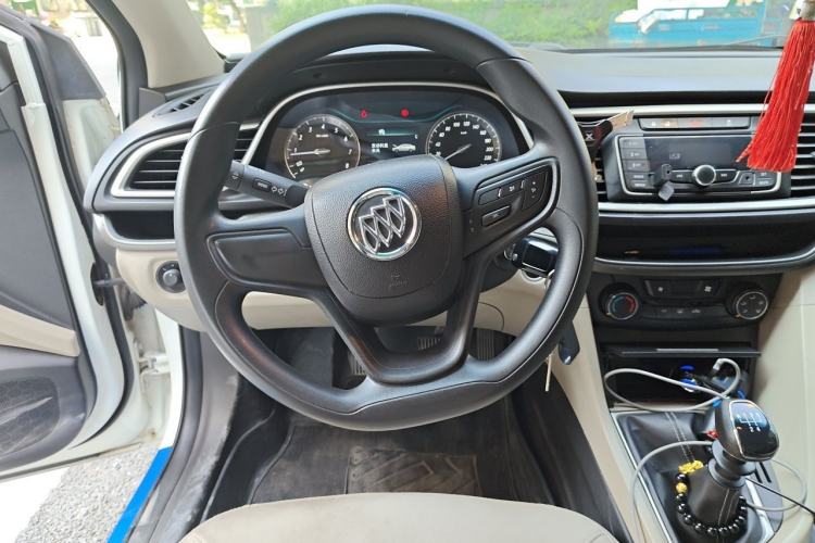 Used Buick GT 2015 15N Manual Elite Edition Steering Wheel