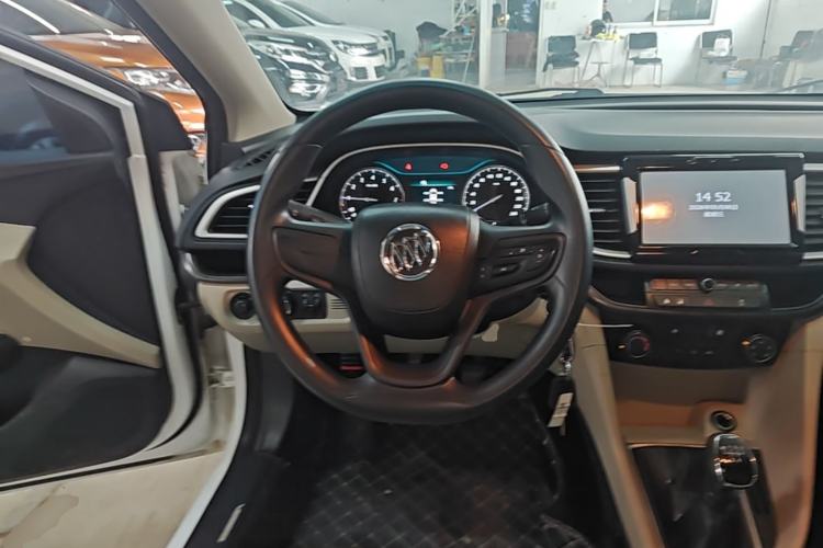 Used Buick GT 2015 15N Manual Elite Edition Steering Wheel
