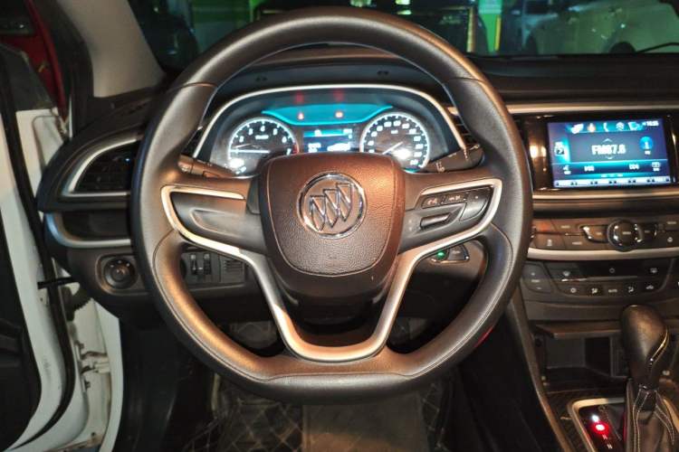 Used Buick GT 2015 15N Automatic Deluxe Edition Steering Wheel