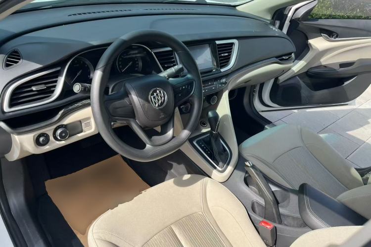 Used Buick GT 2015 15N Automatic Elite Version Steering Wheel