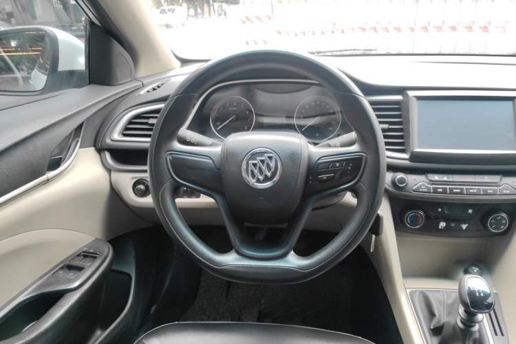 Used Buick GT 2015 15N Manual Entry-Level Trim Steering Wheel
