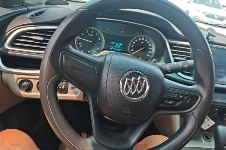 Used Buick GT 2015 15N Automatic Entry-Level Trim Steering Wheel