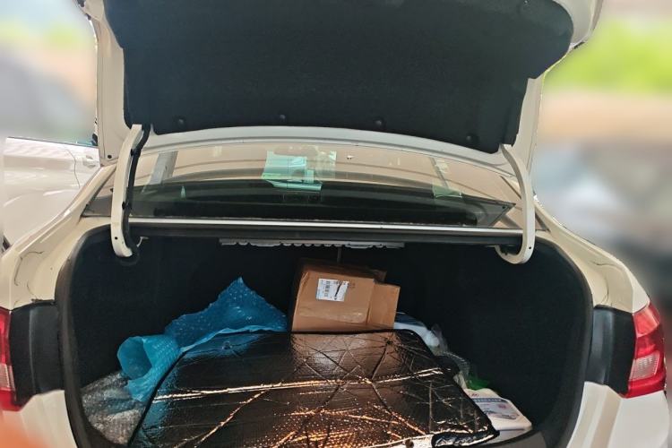 Used Buick GT 2015 15N Automatic Elite Version Trunk