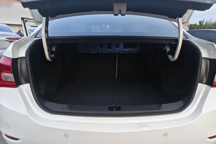 Used Buick GT 2015 15N Automatic Deluxe Edition Trunk