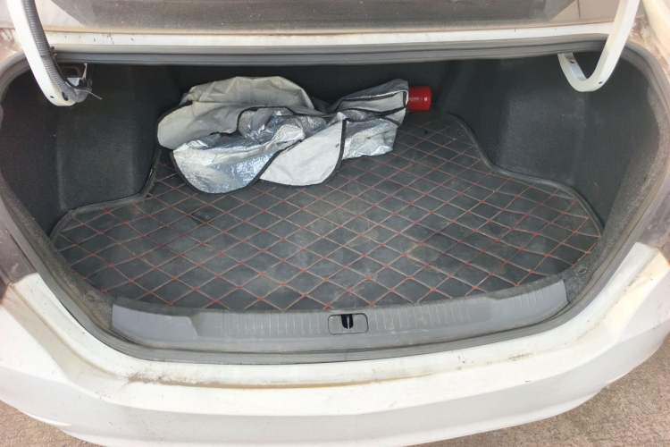 Used Buick GT 2015 15N Manual Entry-Level Trim Trunk