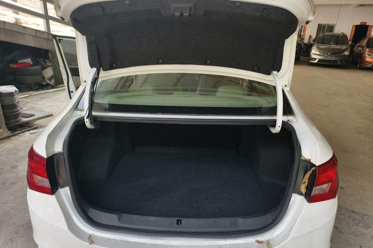 Used Buick GT 2015 15N Automatic Entry-Level Trim Trunk