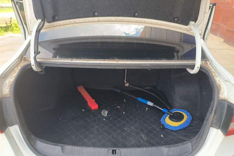 Used Buick GT 2015 18T Dual-Clutch Elite Model Trunk