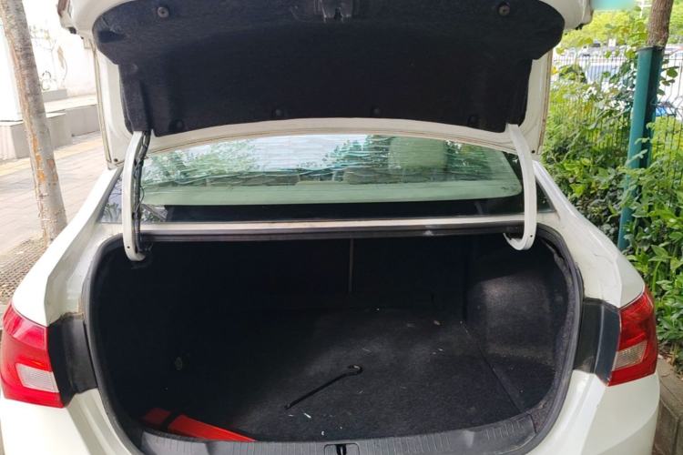 Used Buick GT 2015 15N Automatic Elite Version Trunk