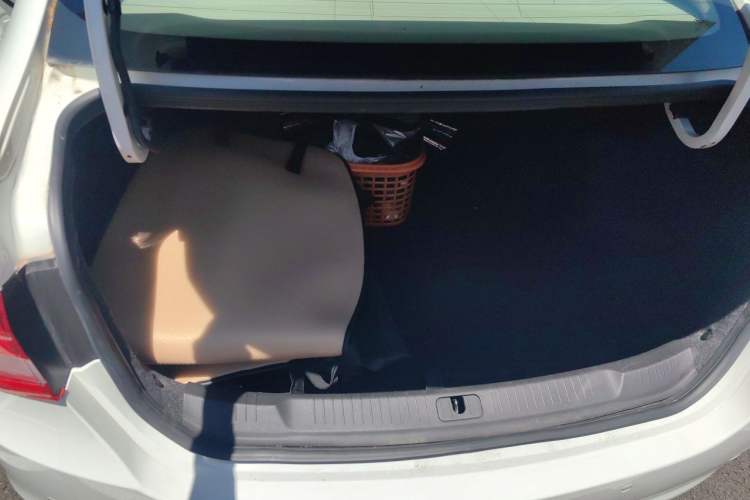 Used Buick GT 2015 15N Automatic Elite Version Trunk