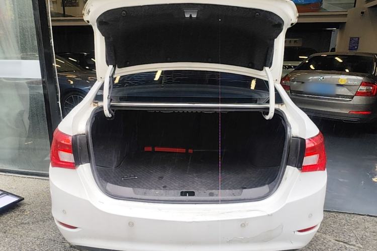 Used Buick GT 2015 15N Manual Elite Edition Trunk