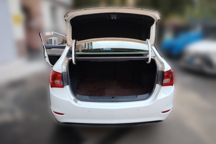 Used Buick GT 2015 15N Automatic Elite Version Trunk