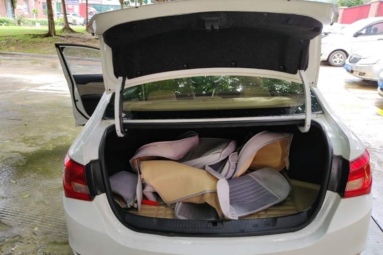 Used Buick GT 2015 15N Automatic Entry-Level Trim Trunk
