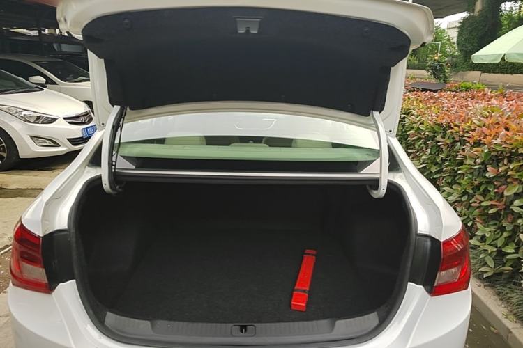Used Buick GT 2015 15N Automatic Entry-Level Trim Trunk