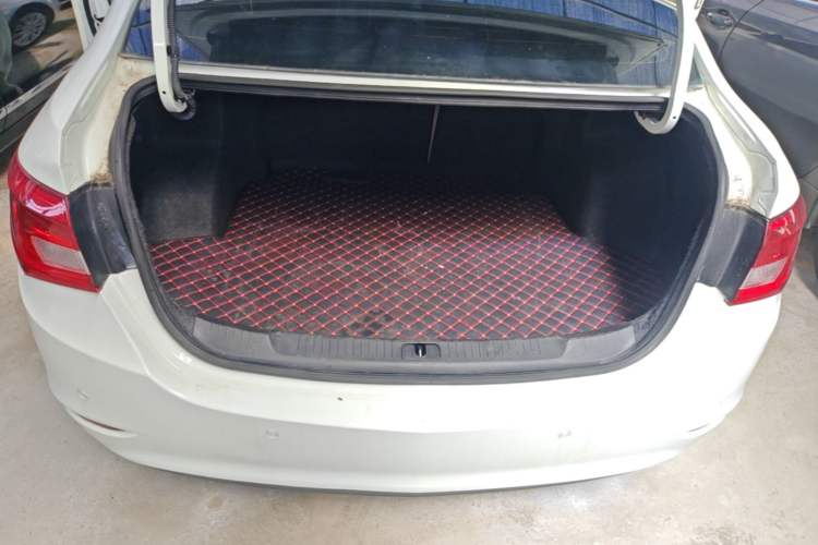 Used Buick GT 2015 15N Automatic Elite Version Trunk
