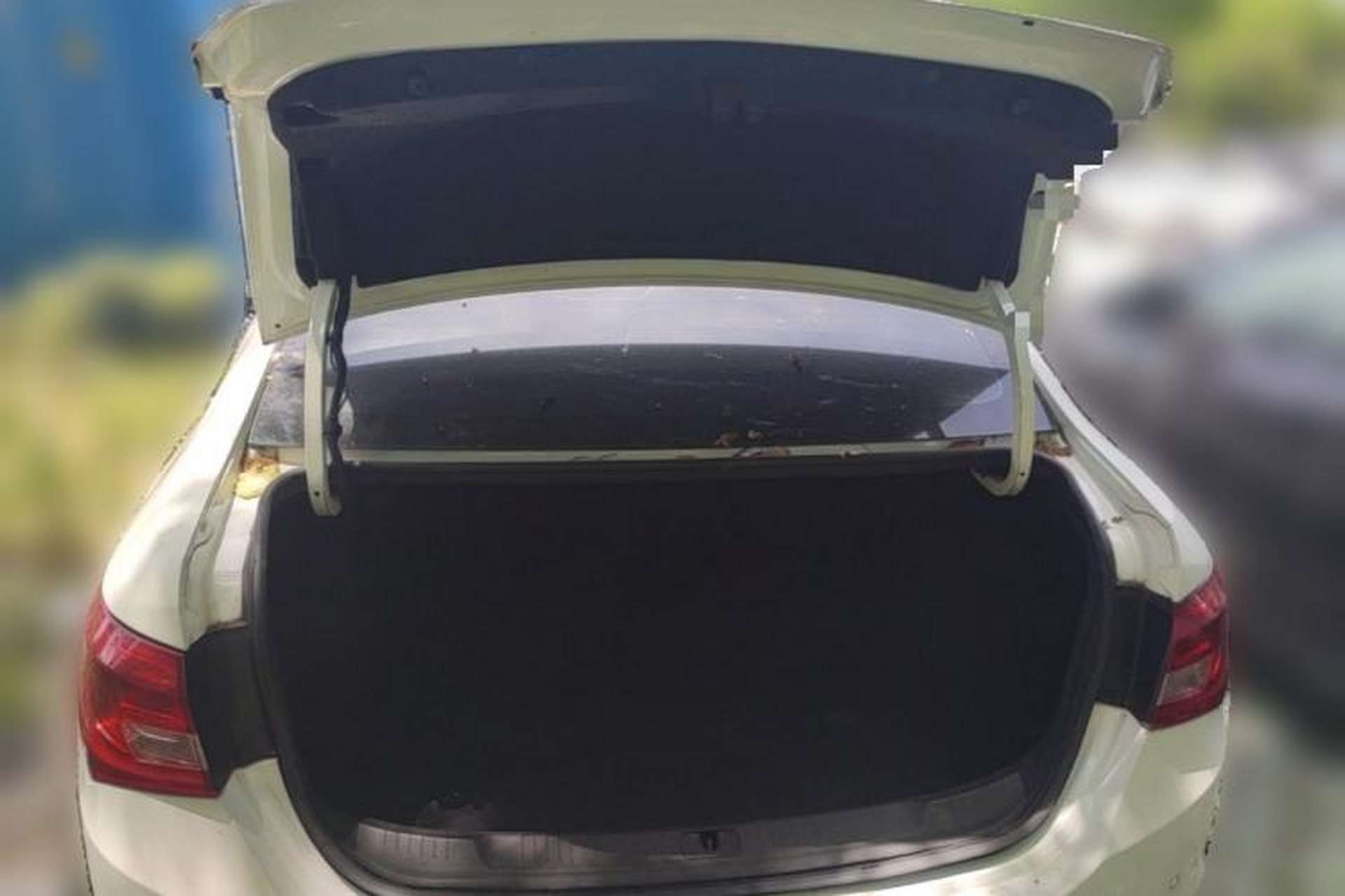 Used Buick GT 2015 15N Automatic Deluxe Edition Trunk