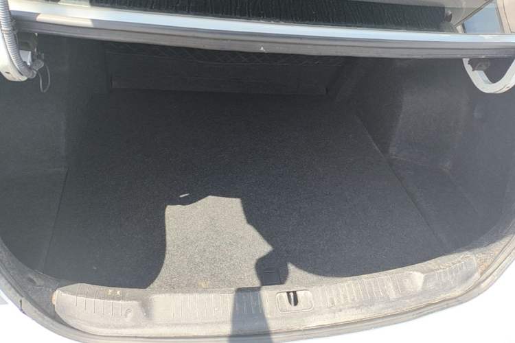 Used Buick GT 2015 15N Automatic Entry-Level Trim Trunk