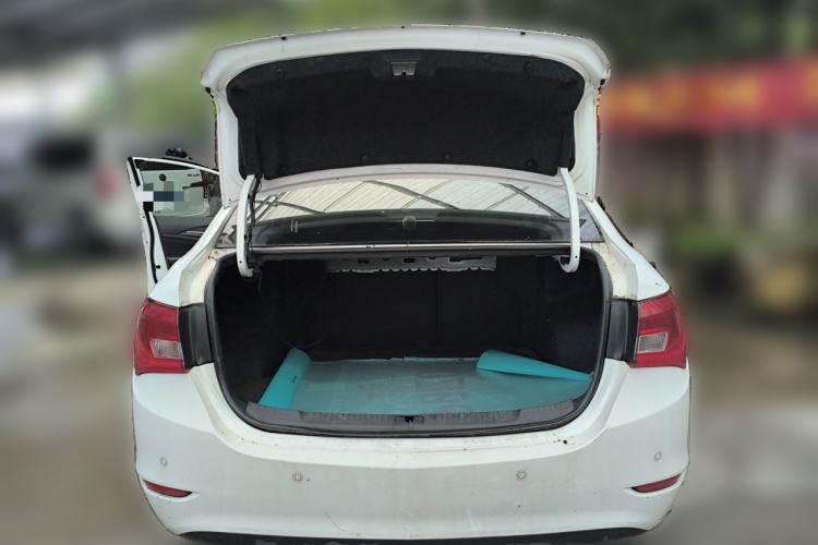 Used Buick GT 2015 15N Automatic Deluxe Edition Trunk
