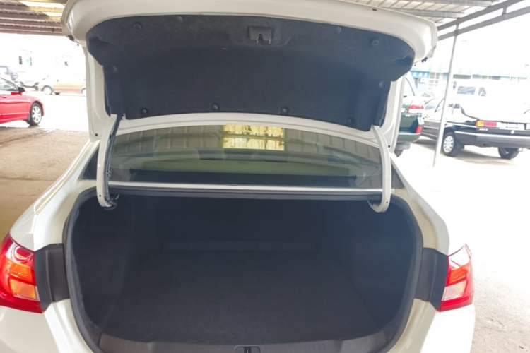 Used Buick GT 2015 15N Automatic Entry-Level Trim Trunk