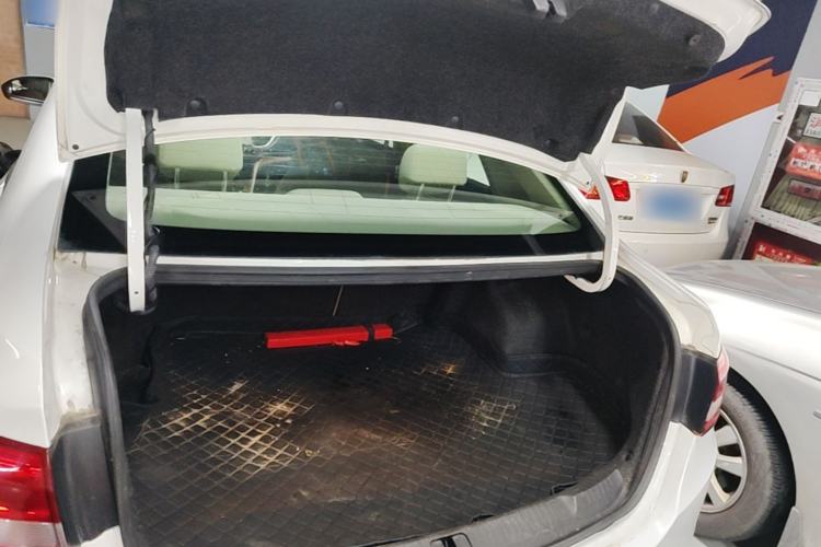 Used Buick GT 2015 15N Automatic Elite Version Trunk