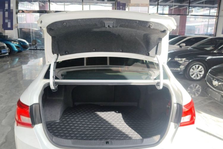 Used Buick GT 2015 15N Automatic Elite Version Trunk