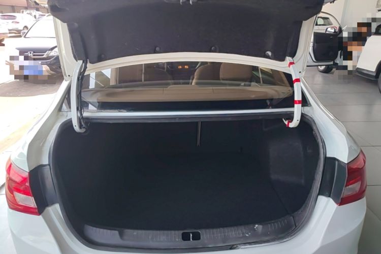 Used Buick GT 2015 15N Automatic Elite Version Trunk