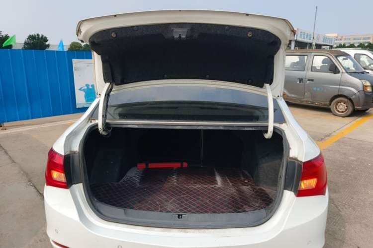 Used Buick GT 2015 15N Manual Elite Edition Trunk