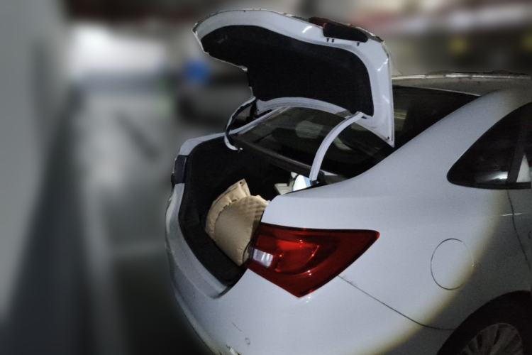 Used Buick GT 2015 15N Automatic Elite Version Trunk