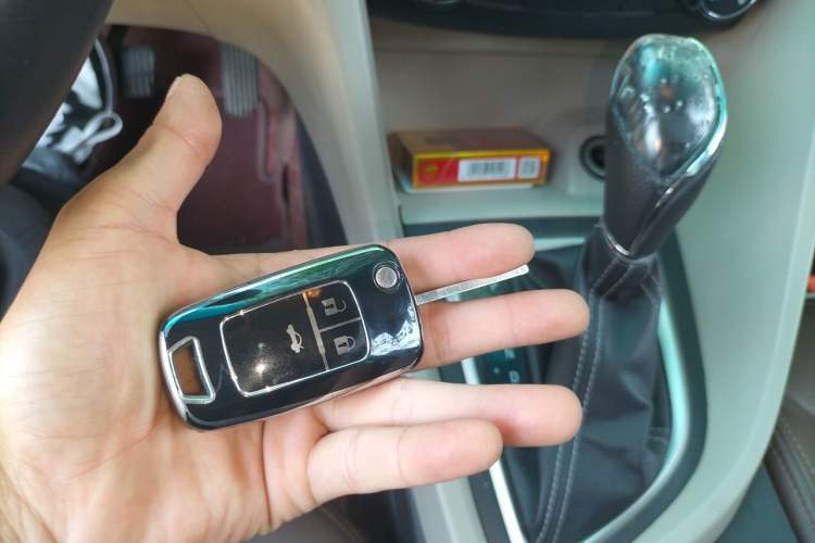 Used Buick GT 2015 15N Automatic Entry-Level Trim Vehicle Key