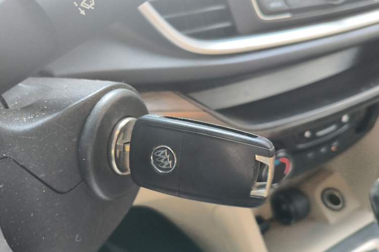 Used Buick GT 2015 15N Automatic Elite Version Vehicle Key