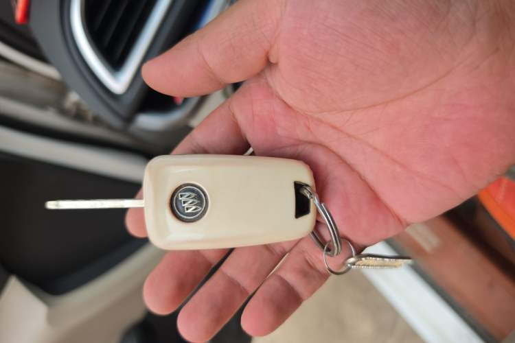 Used Buick GT 2015 15N Automatic Elite Version Vehicle Key