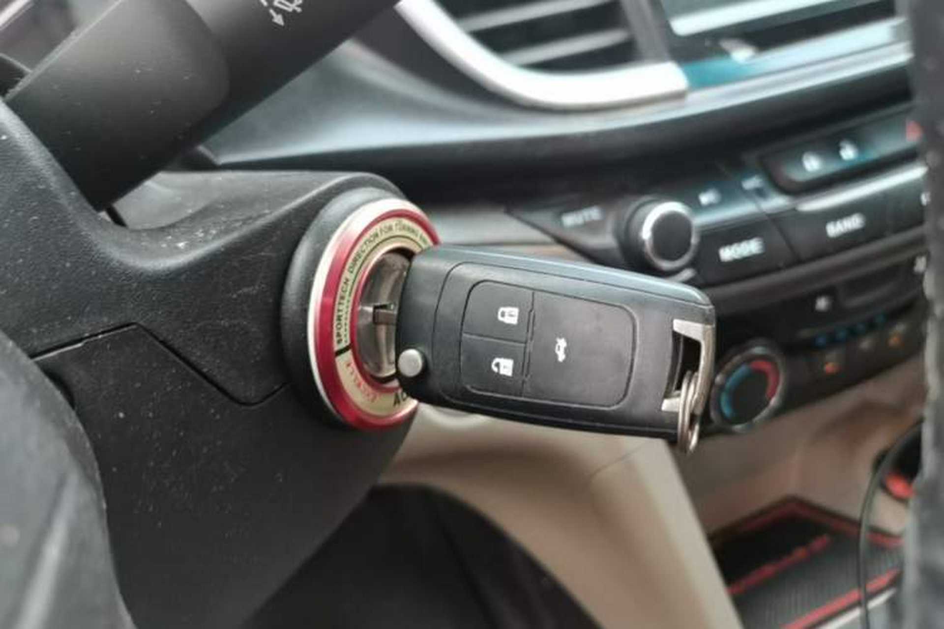 Used Buick GT 2015 15N Automatic Elite Version Vehicle Key