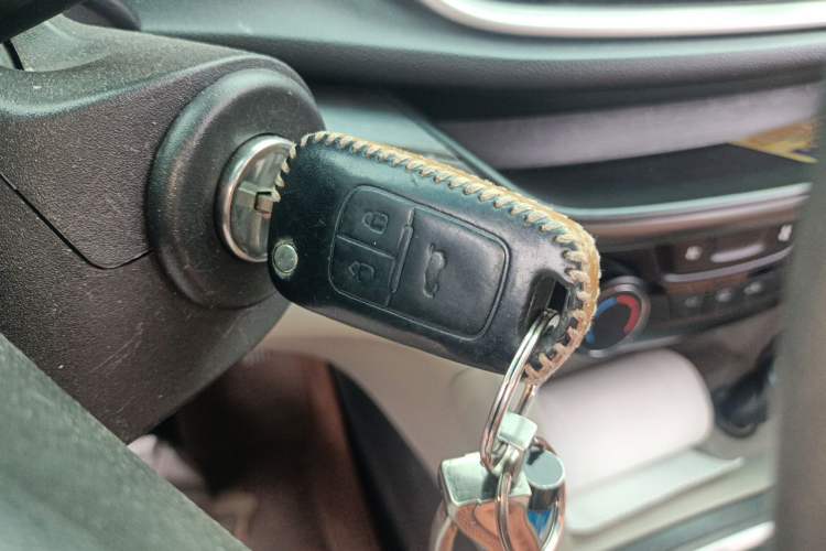 Used Buick GT 2015 15N Automatic Entry-Level Trim Vehicle Key
