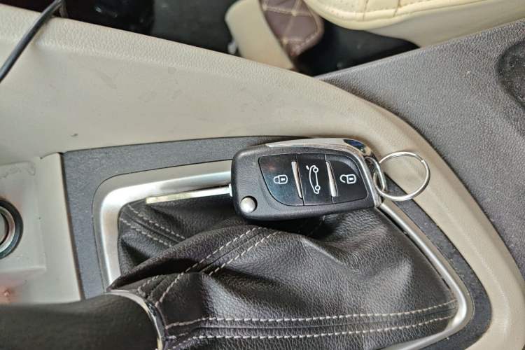 Used Buick GT 2015 15N Automatic Elite Version Vehicle Key