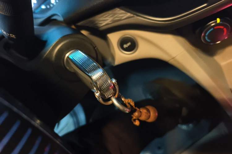 Used Buick GT 2015 15N Automatic Elite Version Vehicle Key