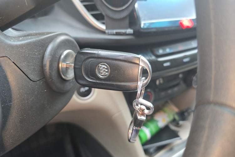 Used Buick GT 2015 15N Automatic Entry-Level Trim Vehicle Key