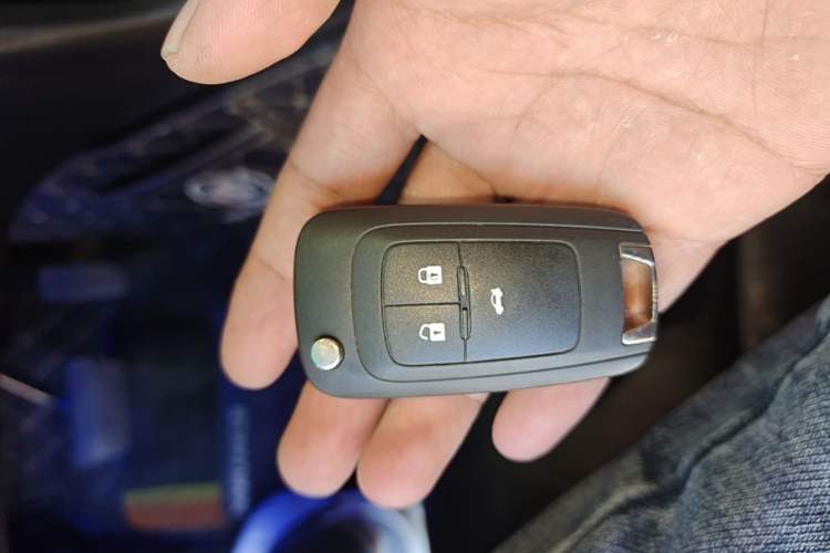 Used Buick GT 2015 18T Dual-Clutch Luxury Model Vehicle Key