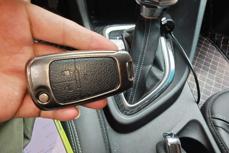 Used Buick GT 2015 15N Automatic Deluxe Edition Vehicle Key