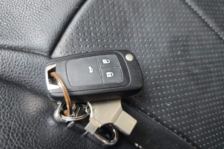 Used Buick GT 2015 18T Dual-Clutch Luxury Model Vehicle Key