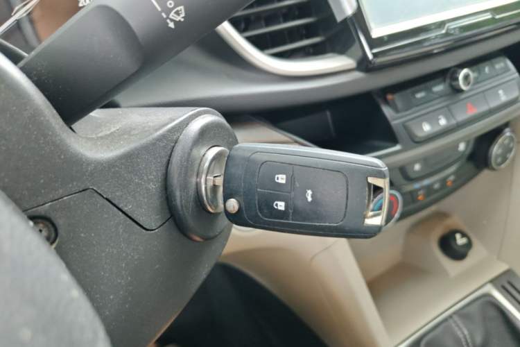 Used Buick GT 2015 15N Manual Elite Edition Vehicle Key
