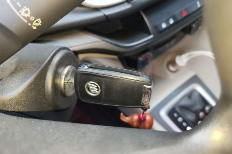 Used Buick GT 2015 15N Automatic Elite Version Vehicle Key