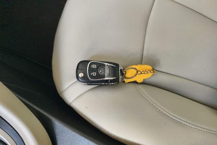 Used Buick GT 2015 15N Automatic Entry-Level Trim Vehicle Key