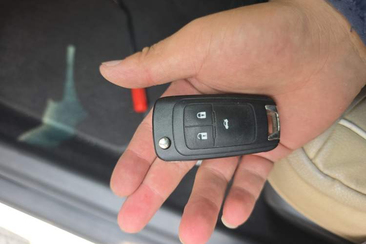 Used Buick GT 2015 15N Automatic Entry-Level Trim Vehicle Key