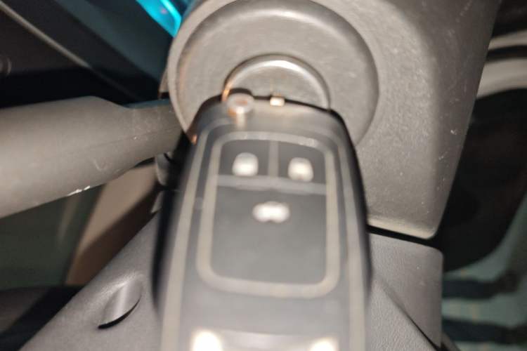 Used Buick GT 2015 15N Manual Elite Edition Vehicle Key