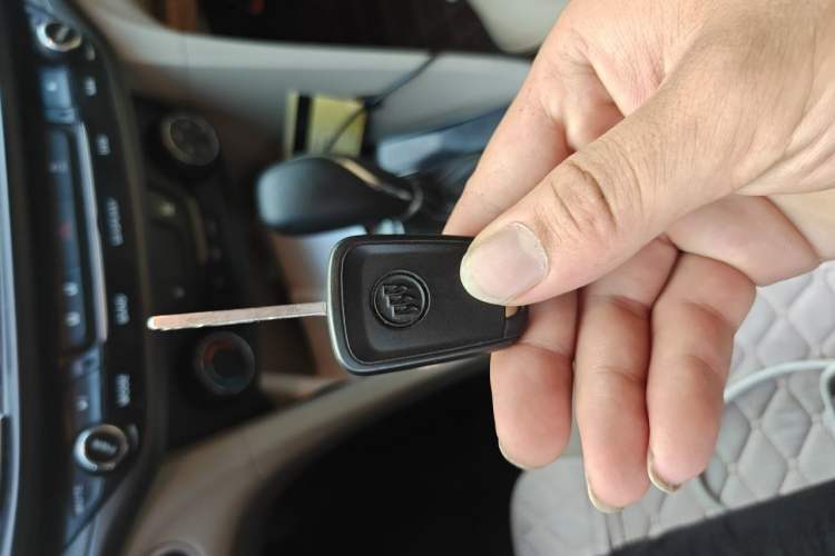 Used Buick GT 2015 15N Automatic Elite Version Vehicle Key